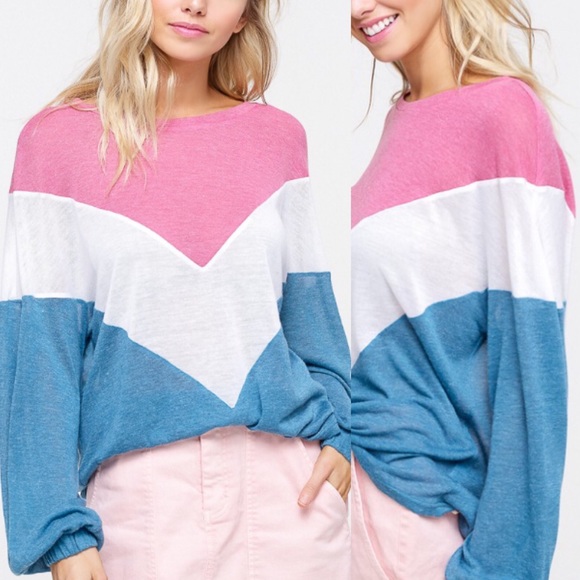 Soft Light Color Block Textured Knit V-Shape Top! - Picture 2 of 9